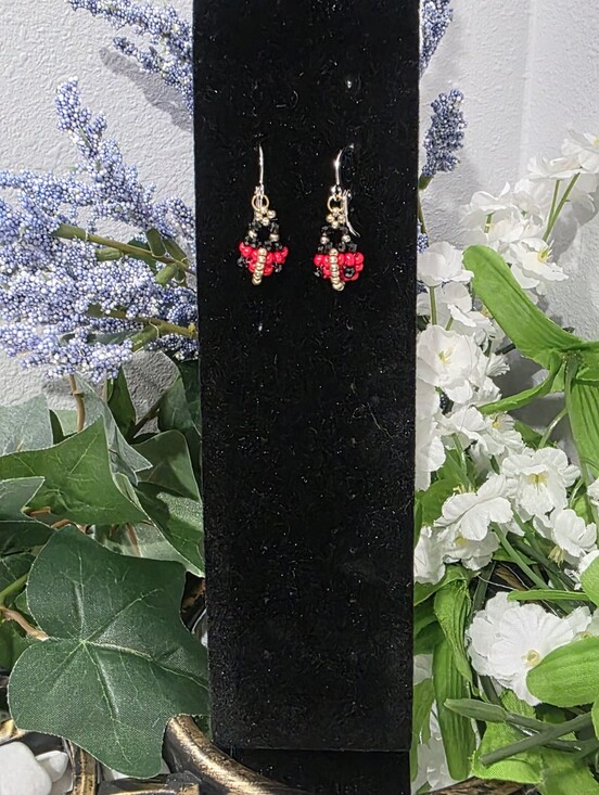 Hand Crafted Jewelry - Handcrafted Red Beaded Ladybug Drop Earrings